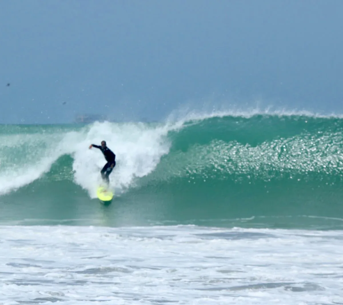 Lobitos 2025: a expedição Beach Show nas esquerdas perfeitas do norte peruano